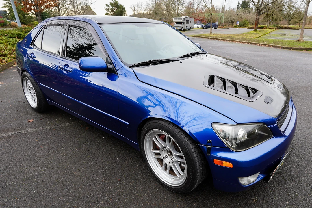 2002 Lexus IS 1st Gen - Image 24 of 31