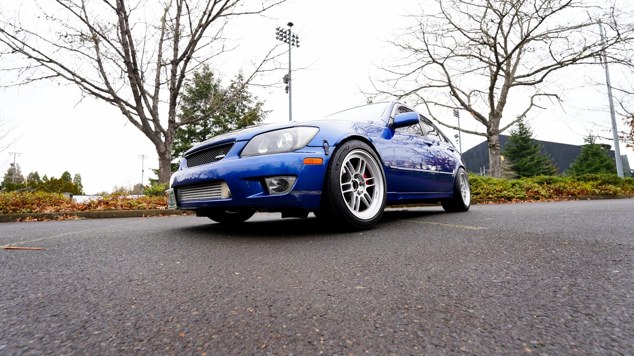 2002 Lexus IS 1st Gen - Image 12 of 31