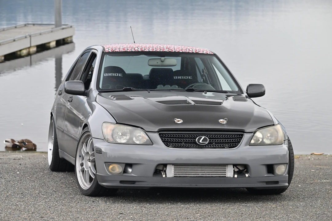 2002 Lexus IS 1st Gen - Image 16 of 31