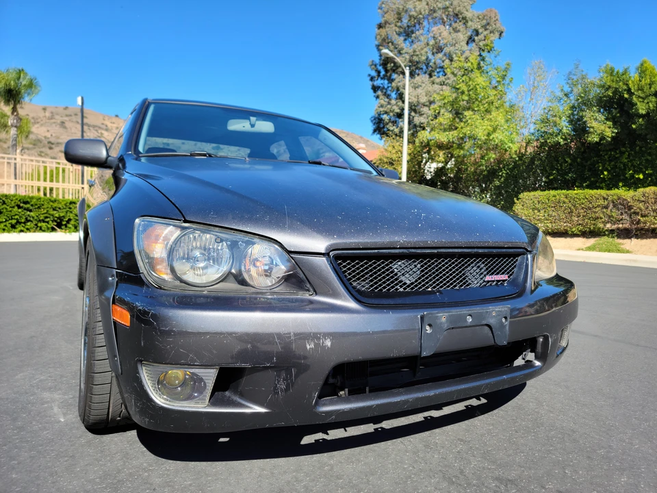 2002 Lexus IS 1st Gen - Image 16 of 31