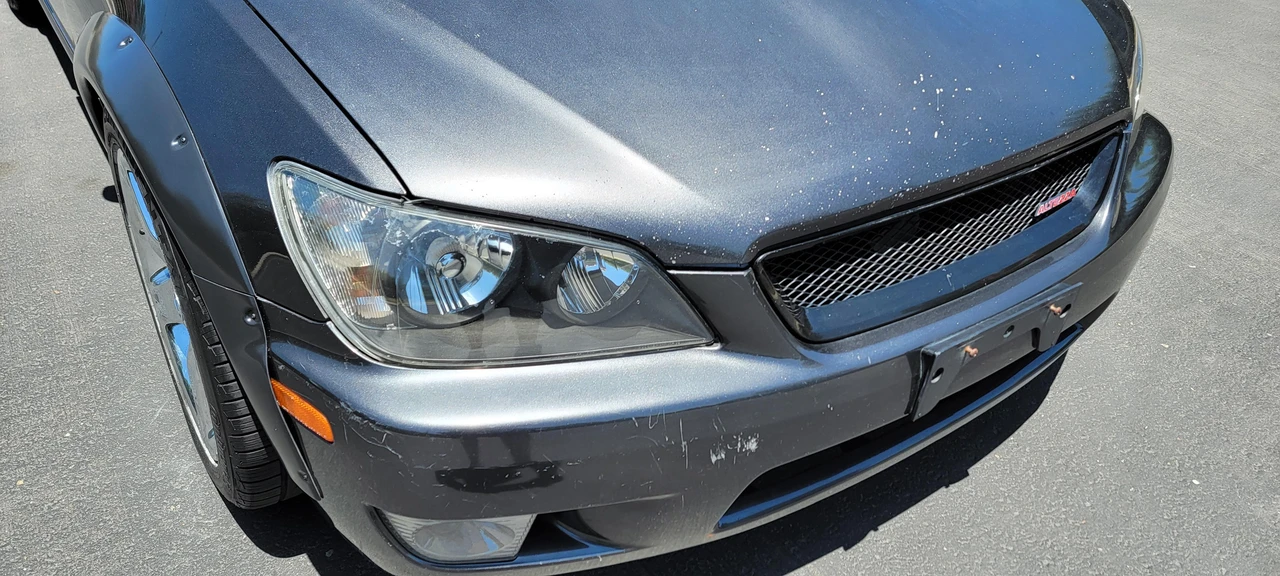 2002 Lexus IS 1st Gen - Image 17 of 31