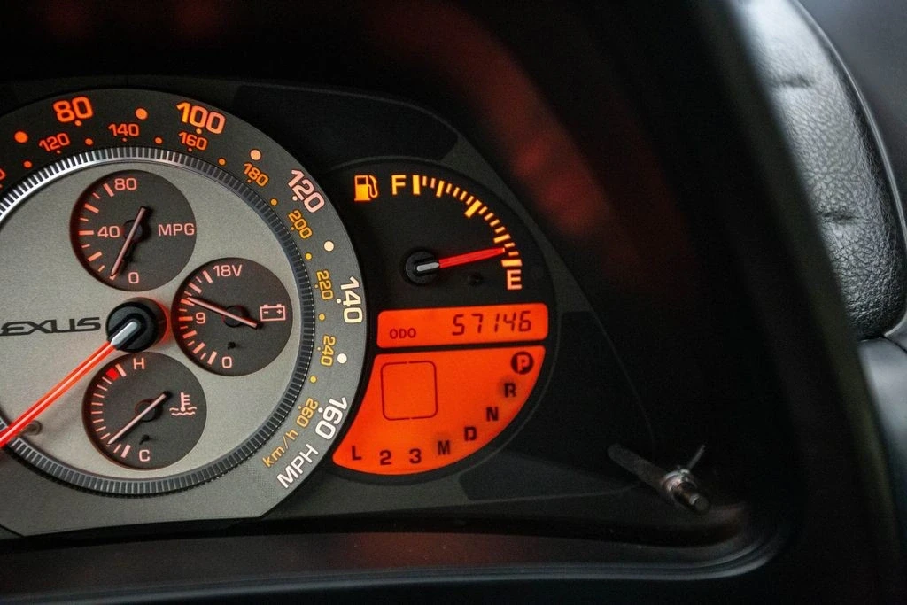 2002 Lexus IS 1st Gen - Image 9 of 12