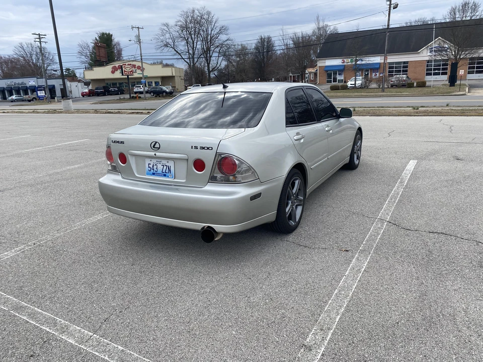 2002 Lexus IS 1st Gen - Image 31 of 31