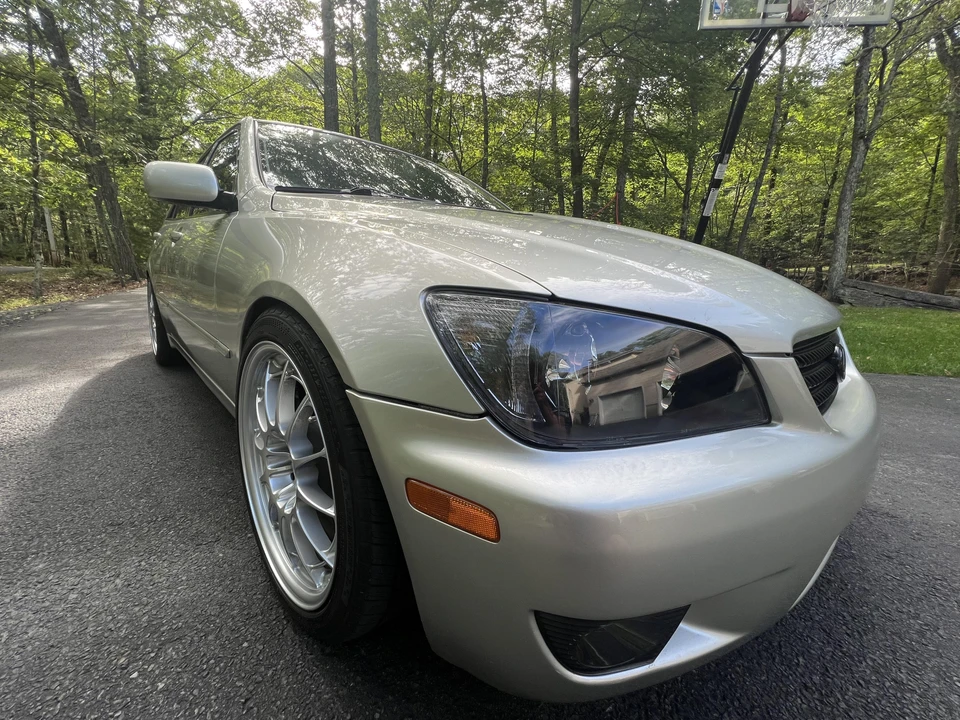 2002 Lexus IS 1st Gen - Image 22 of 31