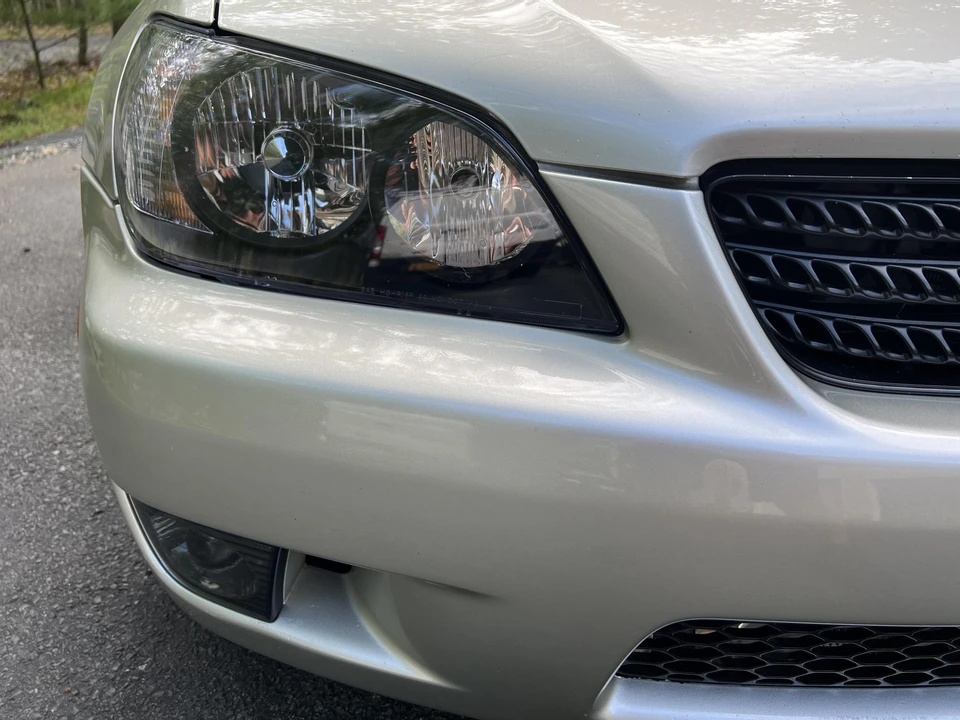 2002 Lexus IS 1st Gen - Image 25 of 31