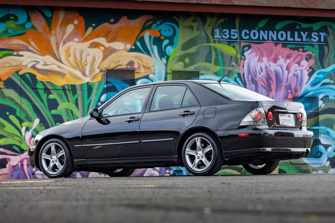 2002 Lexus IS 1st Gen - Image 20 of 31