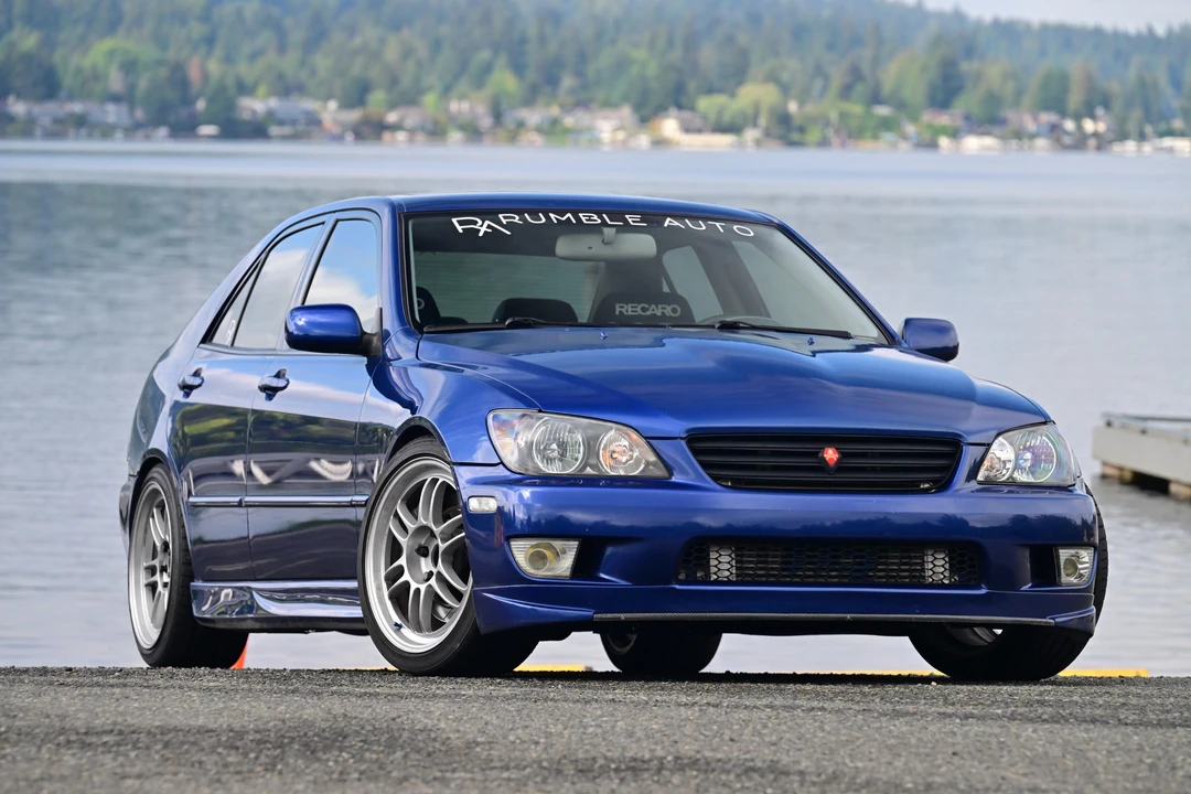 2002 Lexus IS 1st Gen - Image 14 of 31