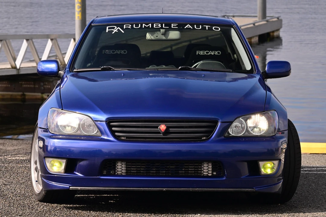 2002 Lexus IS 1st Gen - Image 2 of 31