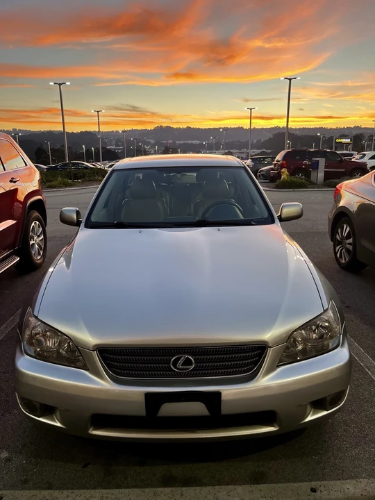 2002 Lexus IS 1st Gen - Image 6 of 21