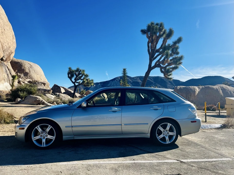2002 Lexus IS 1st Gen - Image 18 of 21