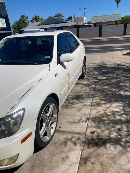 2002 Lexus IS 1st Gen - Image 2 of 6