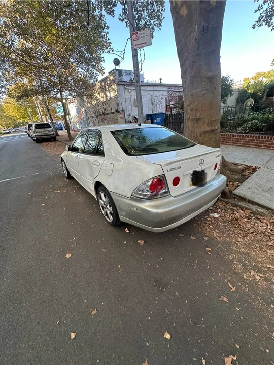 2002 Lexus IS 1st Gen - Image 8 of 8