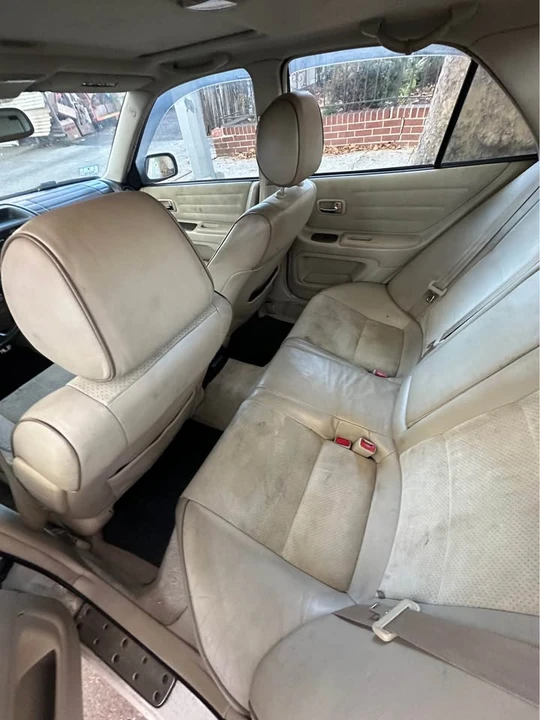 2002 Lexus IS 1st Gen - Image 7 of 8