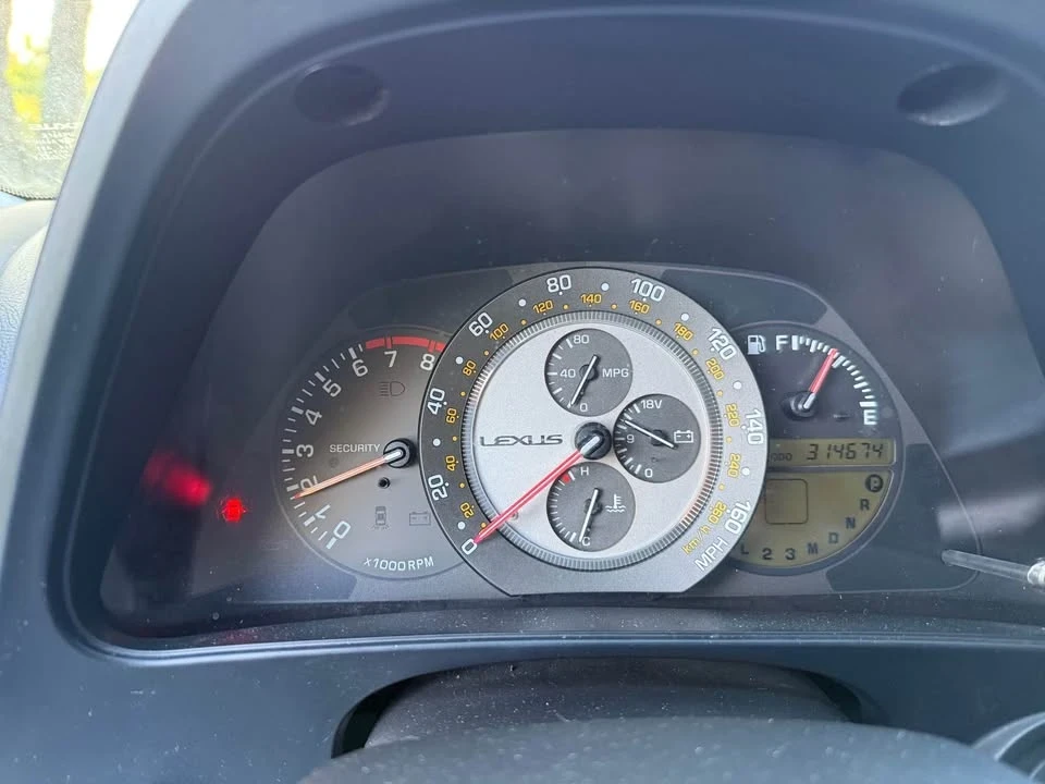 2002 Lexus IS 1st Gen - Image 9 of 11