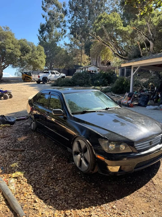 2002 Lexus IS 1st Gen - Image 7 of 9