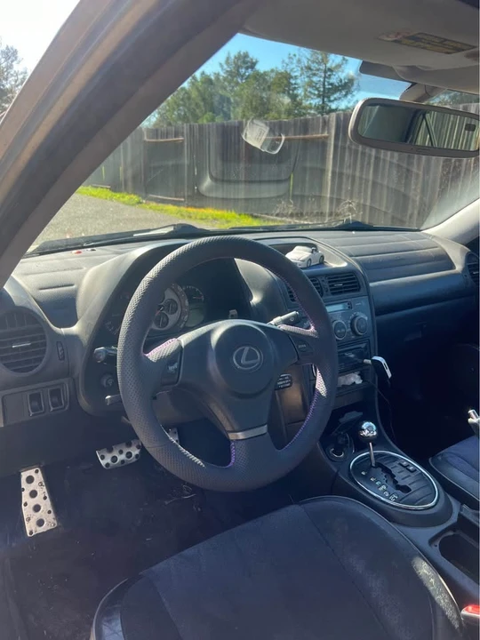 2002 Lexus IS 1st Gen - Image 4 of 10