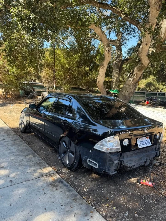 2002 Lexus IS 1st Gen - Image 4 of 9