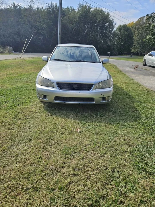 2002 Lexus IS 1st Gen - Image 2 of 7