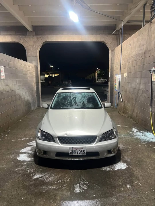 2002 Lexus IS 1st Gen - Image 7 of 10