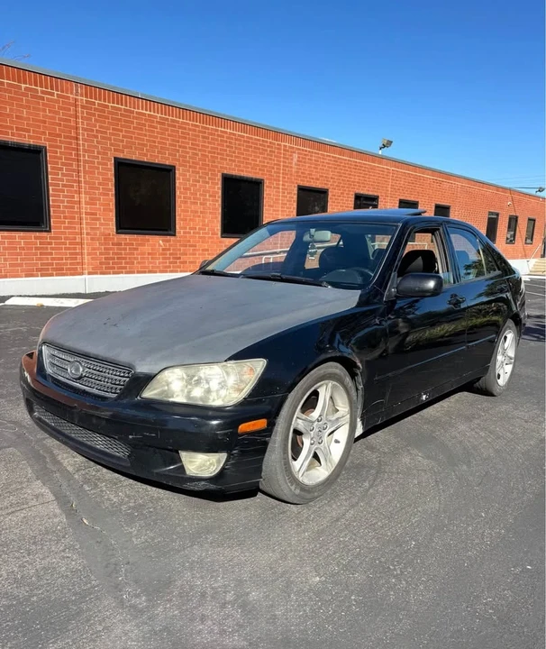 2002 Lexus IS 1st Gen - Image 3 of 8