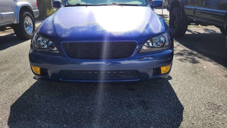2002 Lexus IS 1st Gen - Image 2 of 13