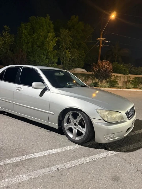 2002 Lexus IS 1st Gen - Image 7 of 17