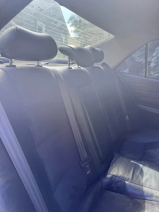 2002 Lexus IS 1st Gen - Image 4 of 8