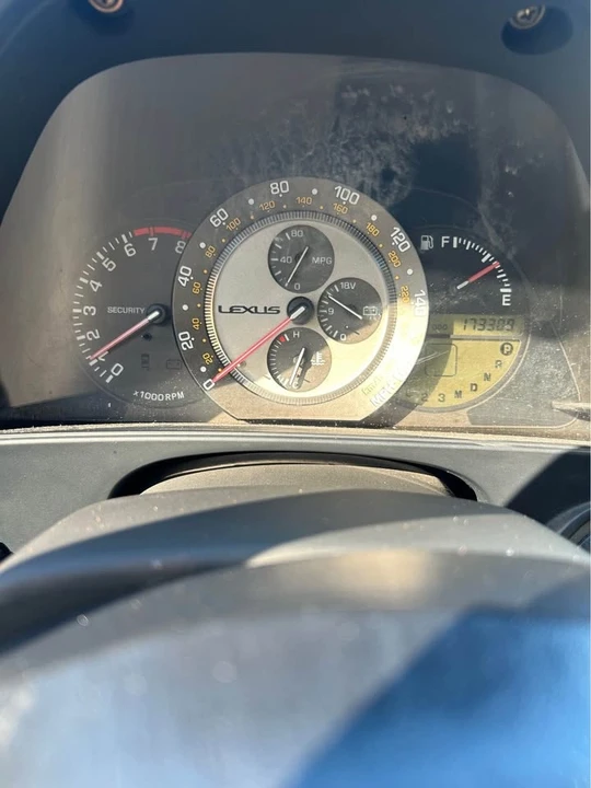 2002 Lexus IS 1st Gen - Image 15 of 19