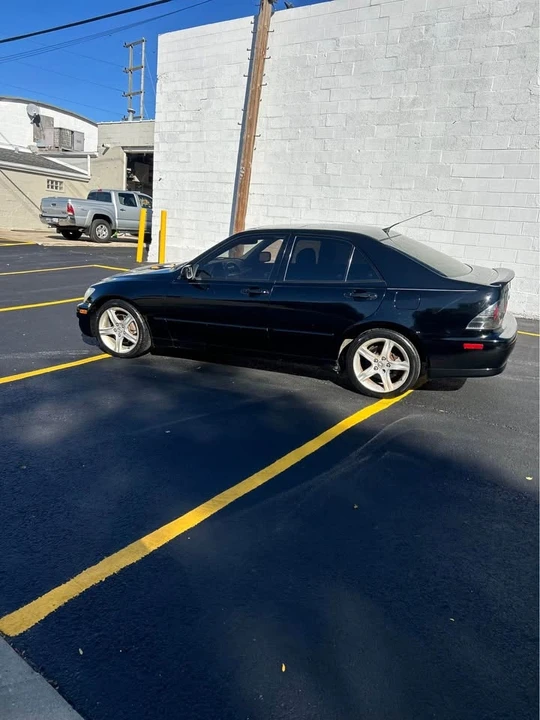 2002 Lexus IS 1st Gen - Image 6 of 19