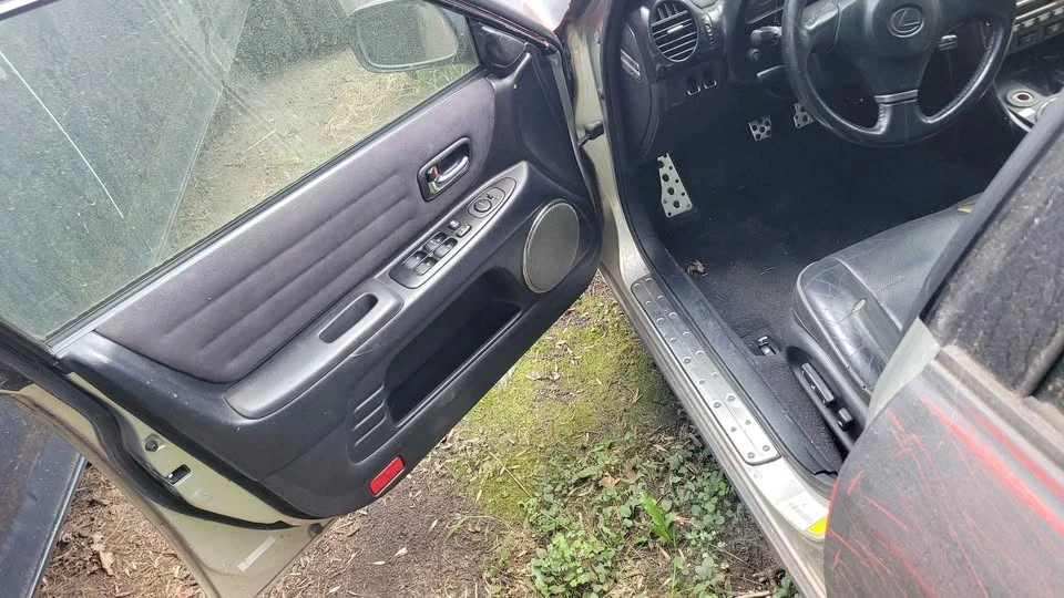2002 Lexus IS 1st Gen - Image 7 of 11