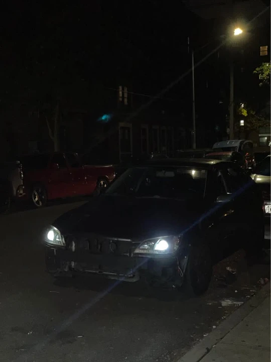 2002 Lexus IS 1st Gen - Image 2 of 8