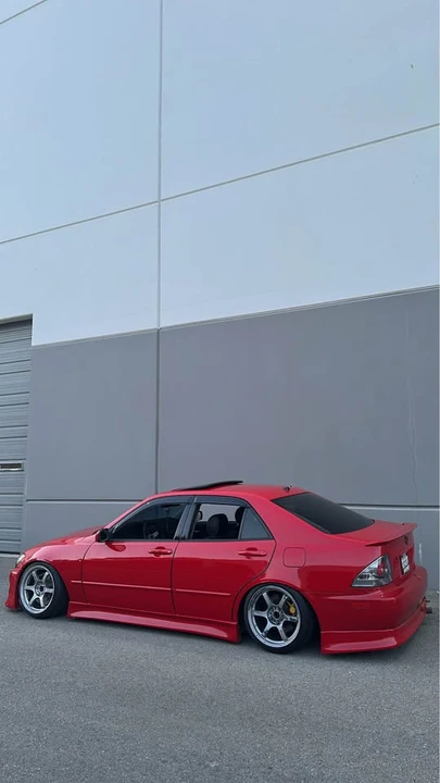 2002 Lexus IS 1st Gen - Image 3 of 10