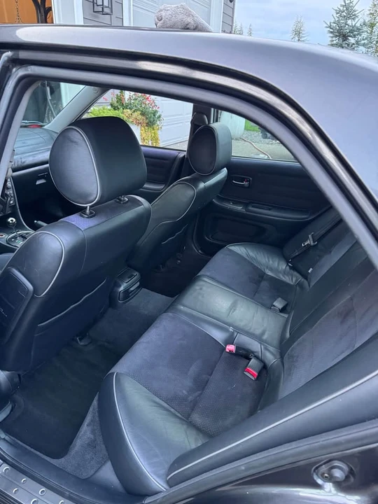 2002 Lexus IS 1st Gen - Image 6 of 11