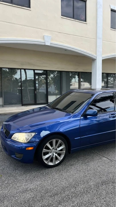 2002 Lexus IS 1st Gen - Image 3 of 17