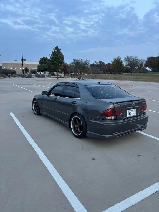 2002 Lexus IS 1st Gen - Image 3 of 6