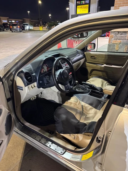 2002 Lexus IS 1st Gen - Image 10 of 12