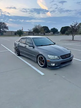 2002 Lexus IS 300 Sedan