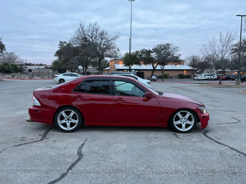 2002 Lexus IS 1st Gen - Image 3 of 11