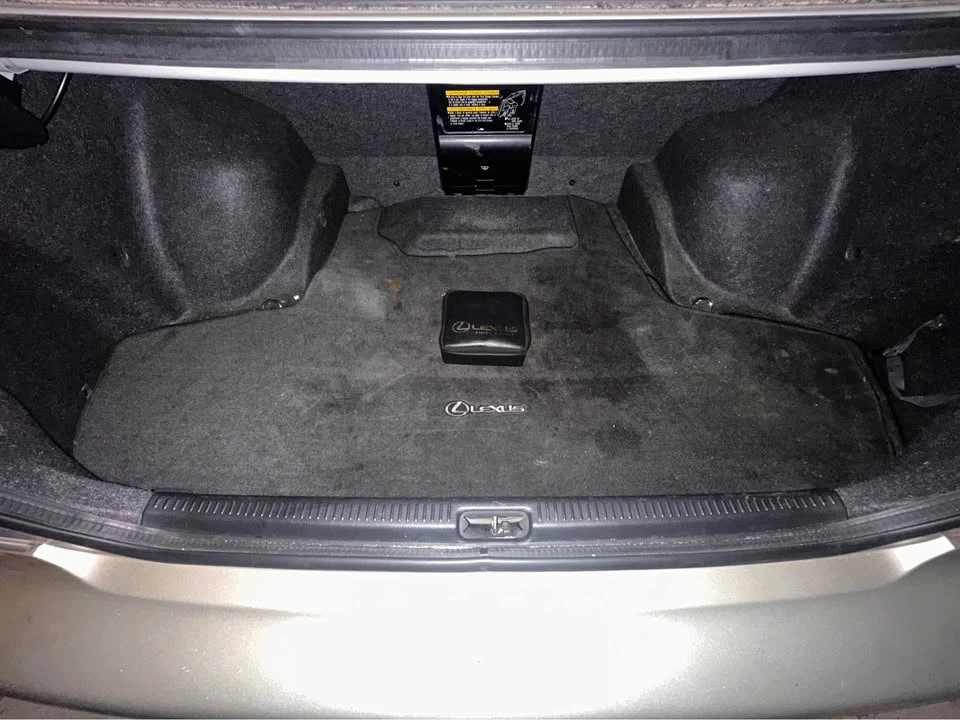 2002 Lexus IS 1st Gen - Image 5 of 17