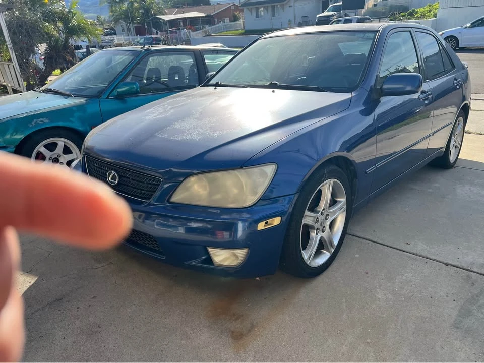2002 Lexus IS 1st Gen - Image 2 of 6