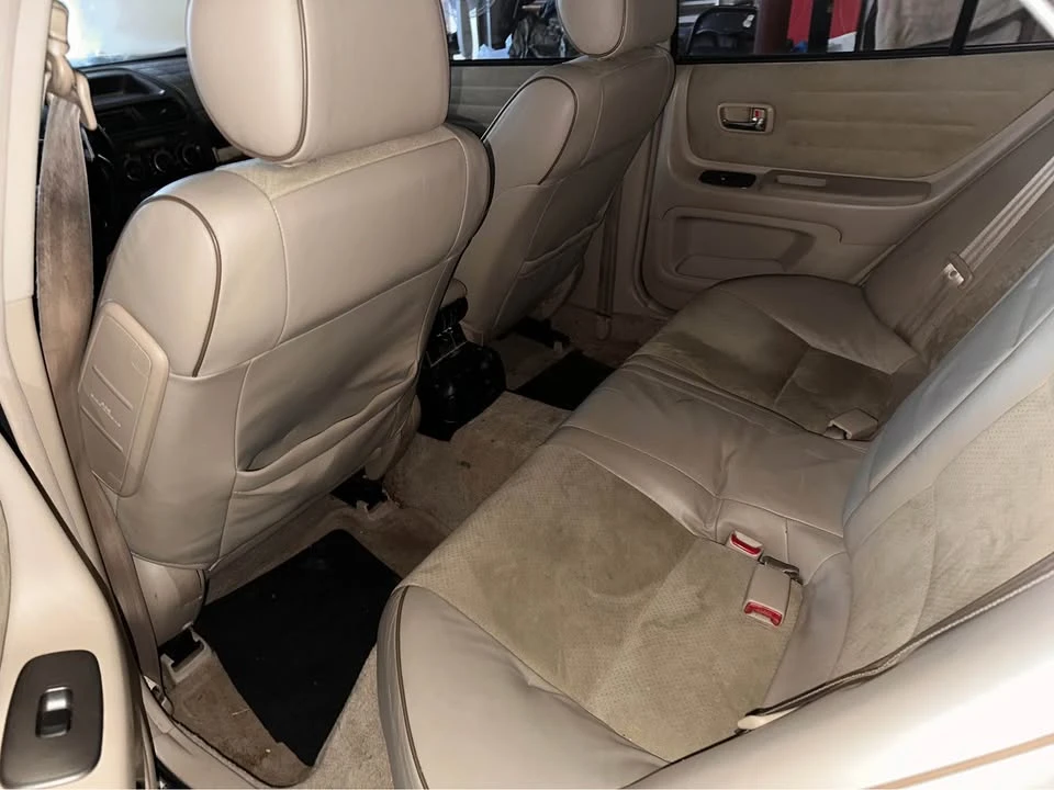 2002 Lexus IS 1st Gen - Image 8 of 17