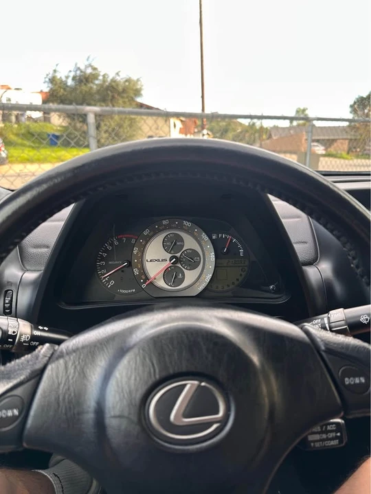 2002 Lexus IS 1st Gen - Image 12 of 16
