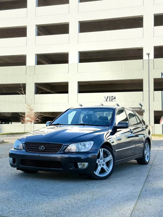 2002 Lexus IS 1st Gen - Image 16 of 16
