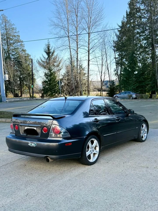 2002 Lexus IS 1st Gen - Image 7 of 16