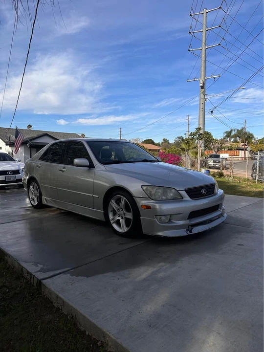 2002 Lexus IS 1st Gen - Image 6 of 16