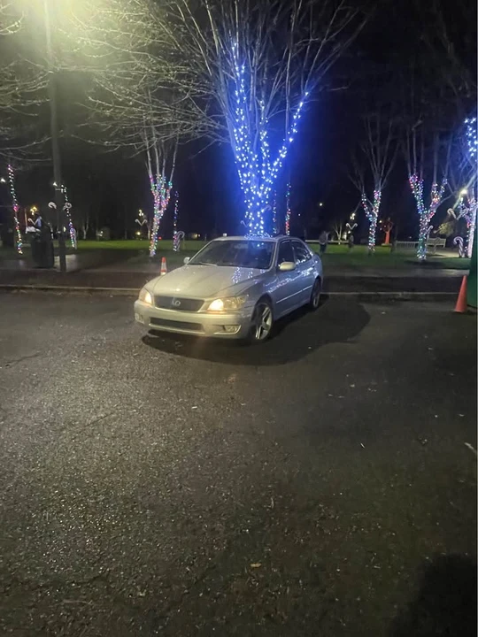 2002 Lexus IS 1st Gen - Image 7 of 10