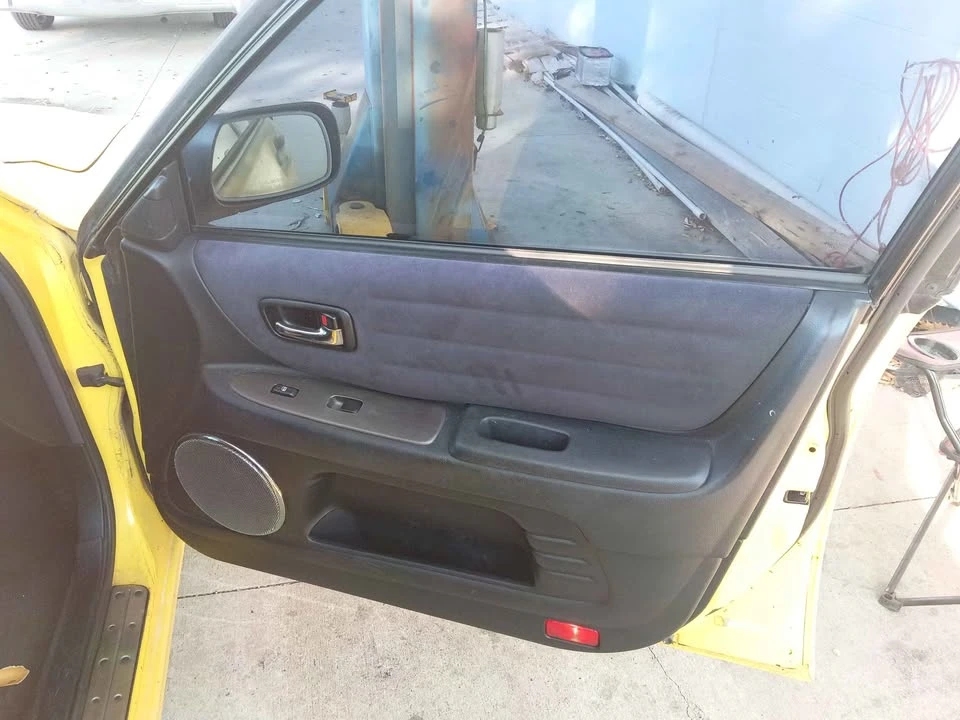 2002 Lexus IS 1st Gen - Image 10 of 17