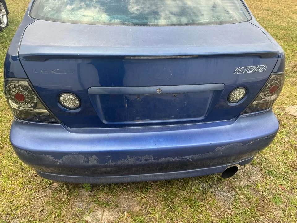 2002 Lexus IS 1st Gen - Image 4 of 7