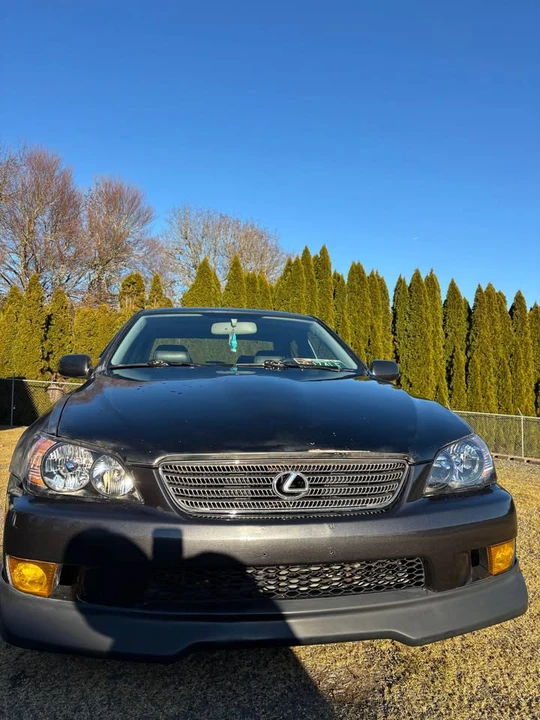 2002 Lexus IS 1st Gen - Image 8 of 20