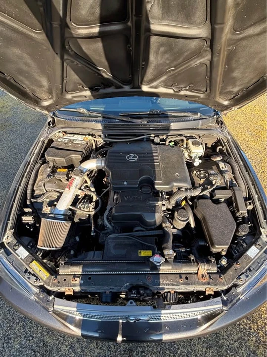 2002 Lexus IS 1st Gen - Image 19 of 20
